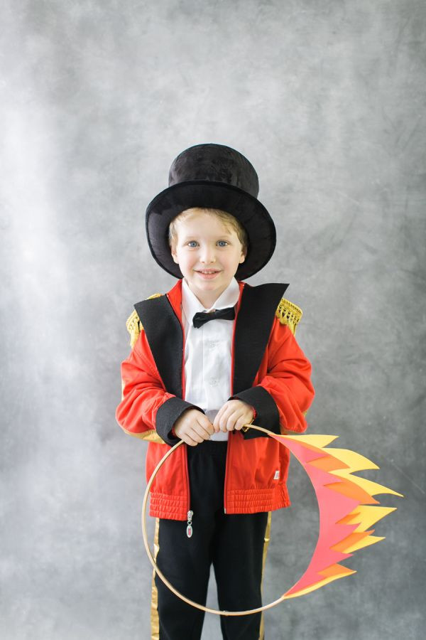 DIY Ringmaster Costume
 28 best Magicians Assistant images on Pinterest