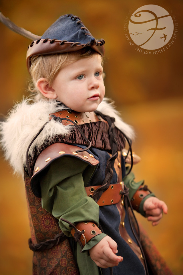 DIY Robin Hood Costume
 Robin Hood – A boy’s costume NOT found in Gotham City