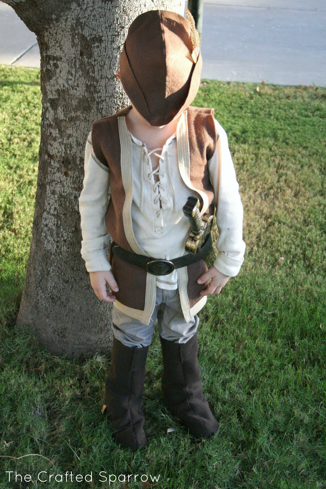 DIY Robin Hood Costume
 Robin Hood & Little John Halloween 2012