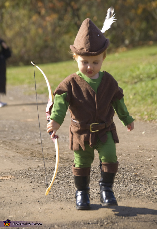 DIY Robin Hood Costume
 Homemade Robin Hood Costume 2 5