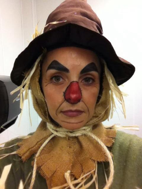 DIY Scarecrow Costume Wizard Of Oz
 Best 25 Scarecrow costume ideas on Pinterest