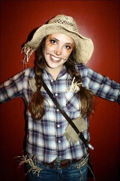 DIY Scarecrow Costume Wizard Of Oz
 25 best ideas about Scarecrow costume on Pinterest