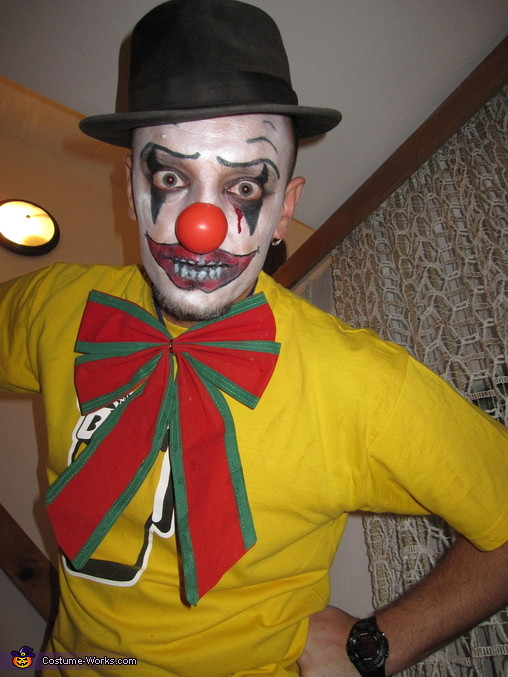 DIY Scary Clown Costume
 Evil Clown Halloween Costume 3 4