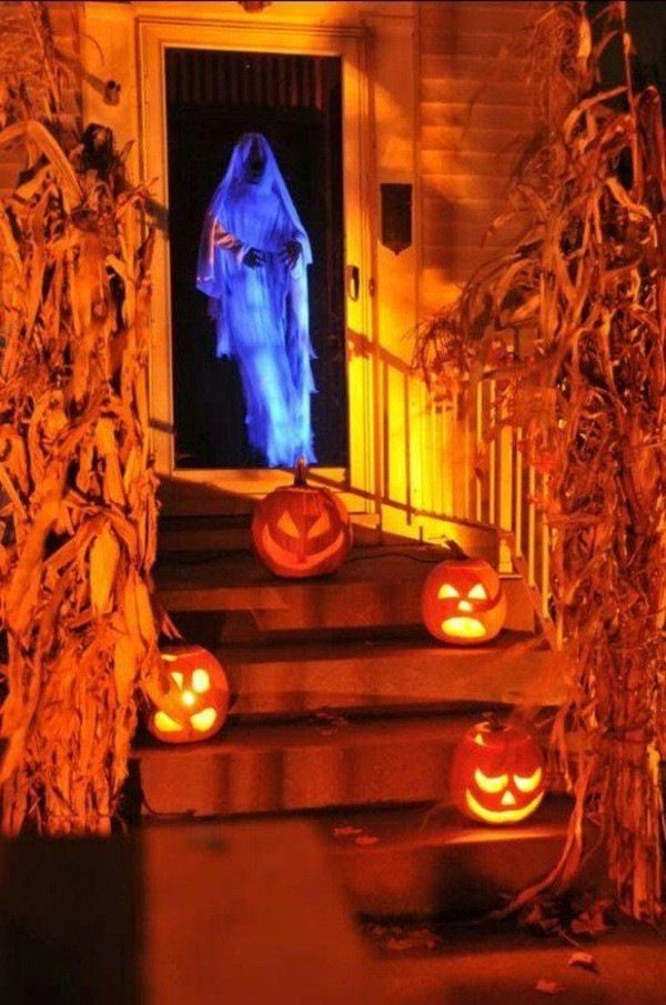 Diy Scary Indoor Halloween Decorations
 51 Cheap & Easy To Make DIY Halloween Decorations Ideas