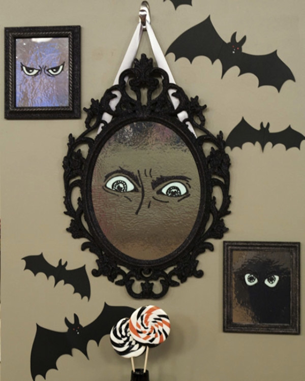 Diy Scary Indoor Halloween Decorations
 CREATIVE HANDMADE INDOOR HALLOWEEN DECORATIONS