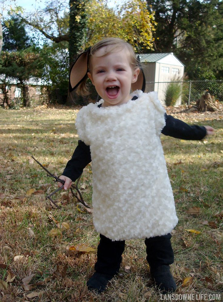 DIY Sheep Costume
 Best 25 Lamb costume ideas on Pinterest