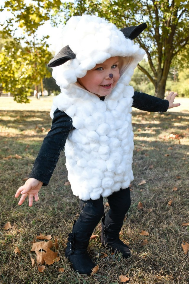 DIY Sheep Costume
 37 Homemade Animal Costumes C R A F T