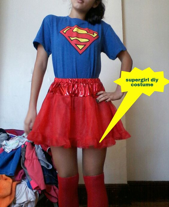 DIY Supergirl Costumes
 Supergirl diy costume Things to Wear Pinterest