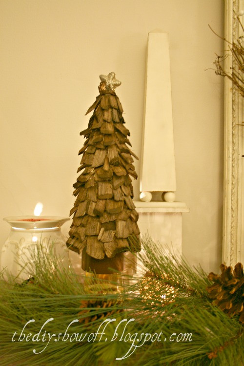 DIY Tabletop Christmas Tree
 5 DIY Wooden Tabletop Christmas Trees Shelterness