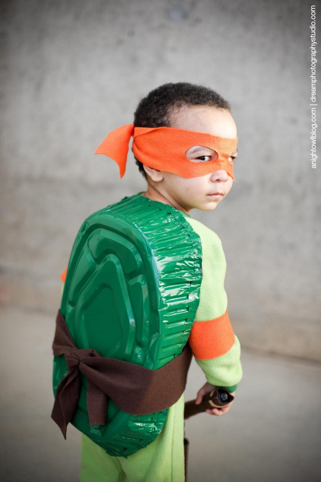 DIY Tmnt Costume
 Easy Teenage Mutant Ninja Turtle Costume