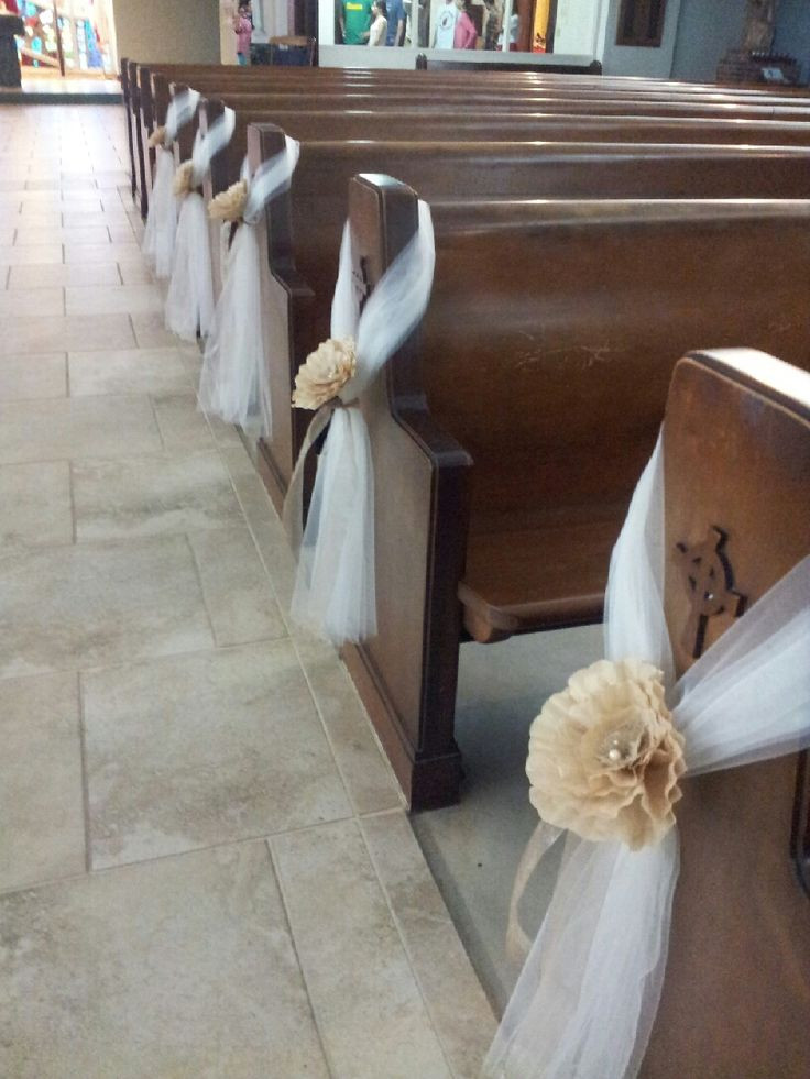 DIY Wedding Pew Decorations
 pew decoration tulle and paper flowers