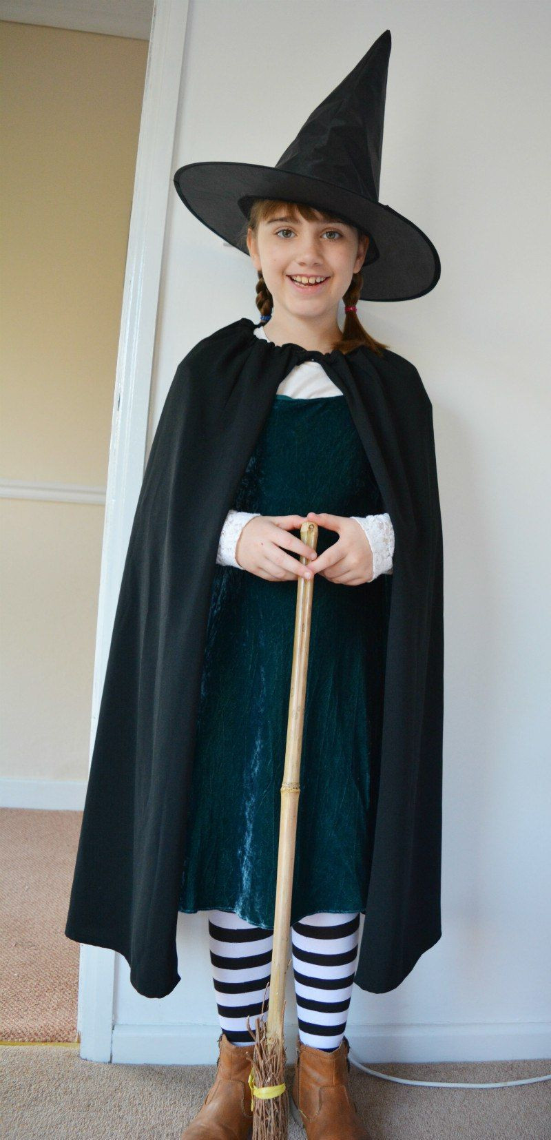 DIY Witch Costume
 Worst Witch Costume DIY Cape