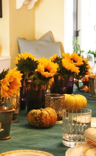 Easy Thanksgiving Table Decorations
 Simple Thanksgiving Table Decorations