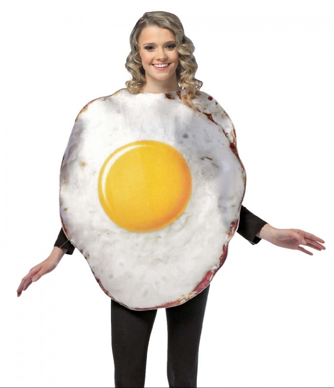 Egg Costume DIY
 DIY Cheap Halloween Costumes