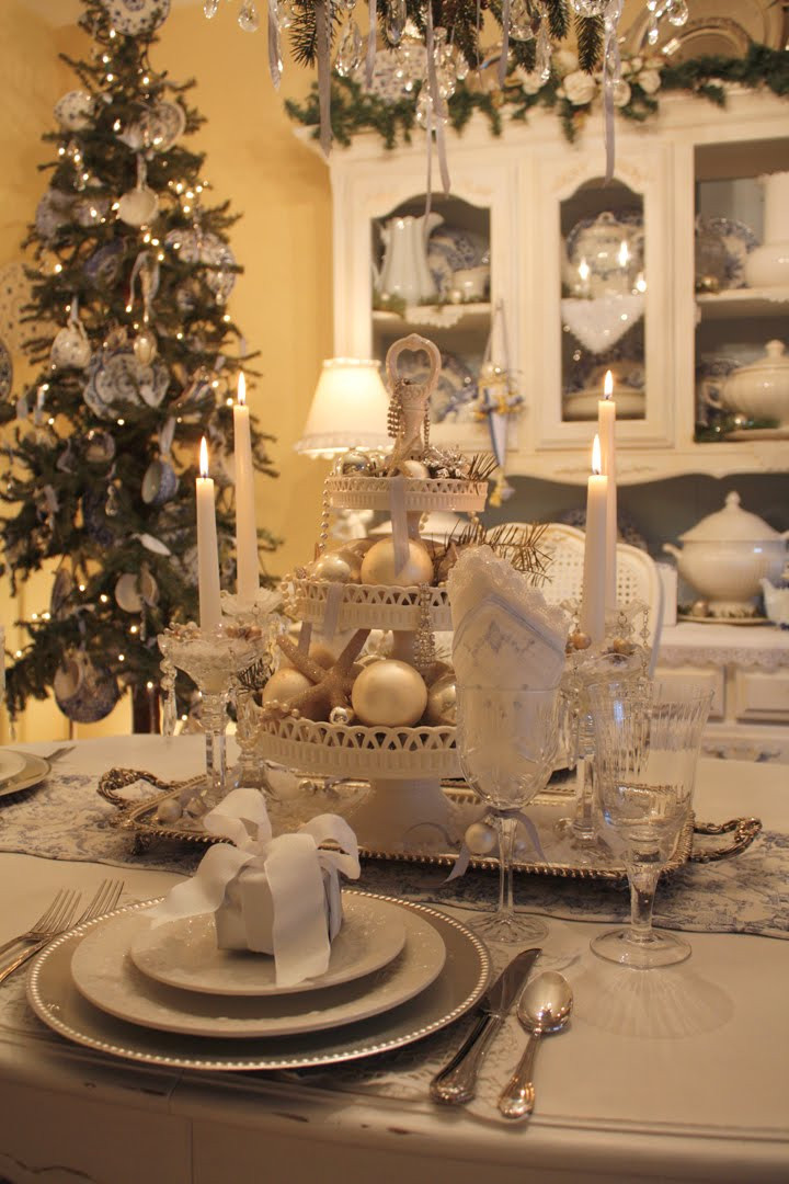 Elegant Christmas Table Settings Ideas
 My Romantic Home Setting a beautiful table