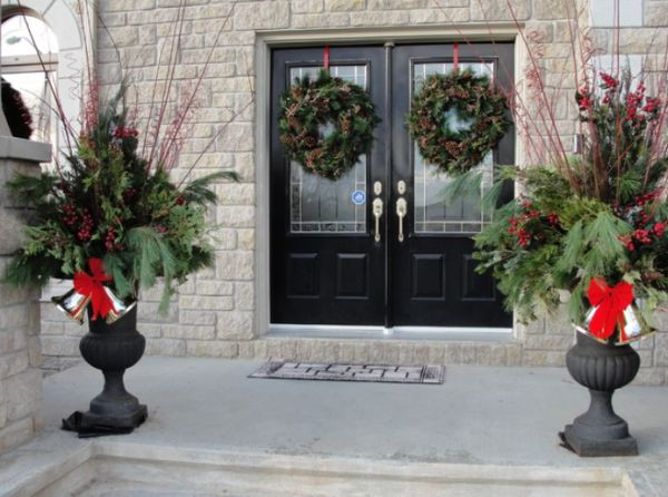 Entryway Christmas Decorations
 Tips For Decorating Your Entrance For Christmas