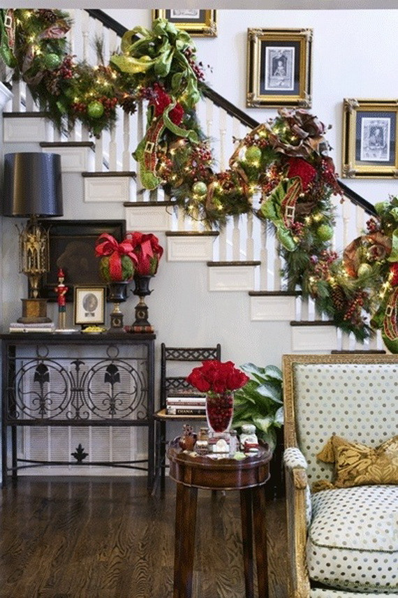 Entryway Christmas Decorations
 50 Fresh Festive Christmas Entryway Decorating Ideas