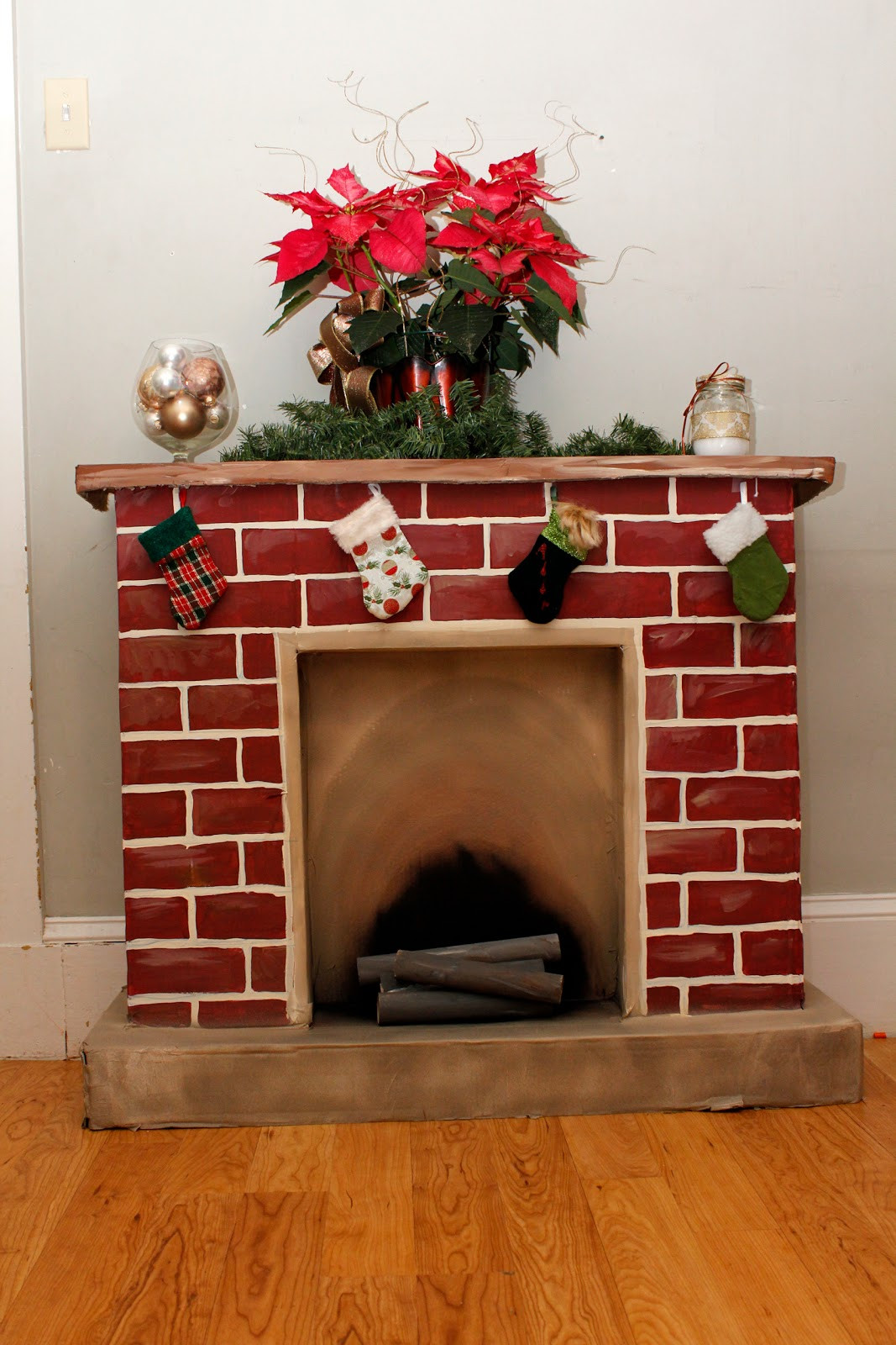 Fake Christmas Fireplace
 365 Days to Simplicity Chestnuts roasting on an cardboard