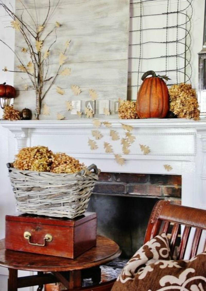 Fall Decor Fireplace Mantel
 15 Fall Decor Ideas for your Fireplace Mantle
