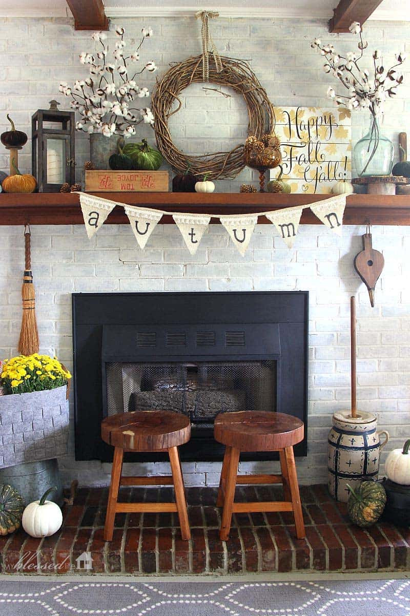 Fall Decor Fireplace Mantel
 30 Amazing fall decorating ideas for your fireplace mantel