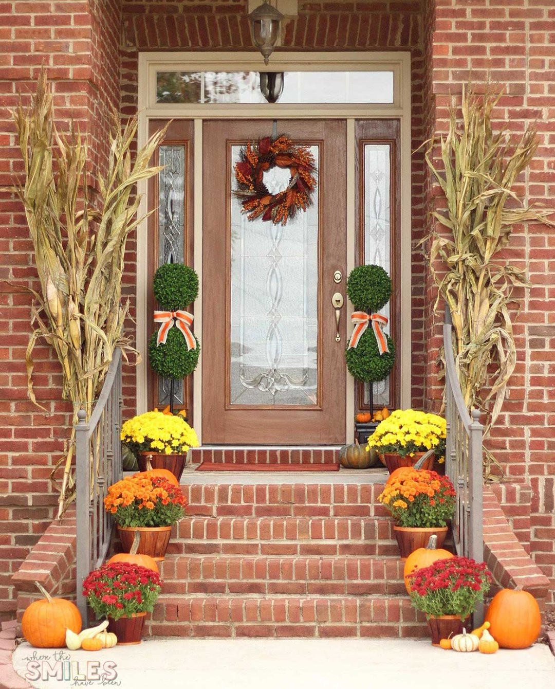 Fall Decor Front Porch
 Fall Front Porch Decor Our Happy Harvest at Home