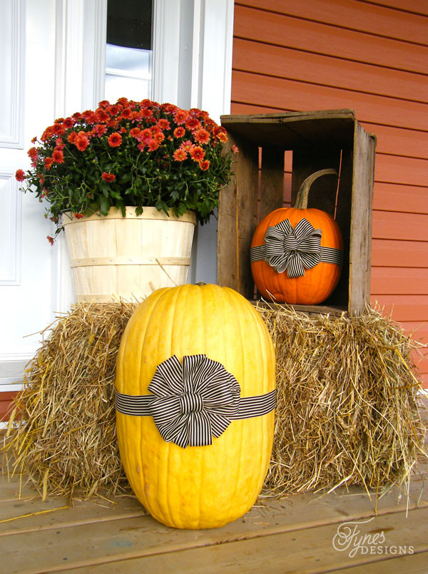 Fall Decoration For Porch
 Fall Porch Decorating Ideas FYNES DESIGNS