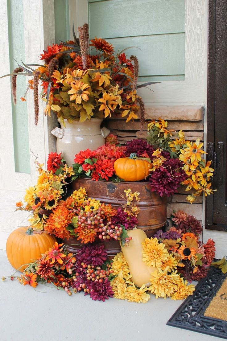 Fall Decorations For Porch
 17 Best ideas about Fall Front Porches on Pinterest