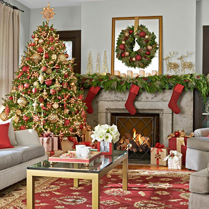 Family Room Christmas Decoration Ideas
 Christmas Decor for Living Rooms