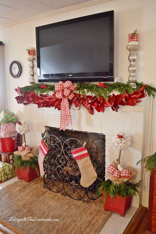 Fireplace Christmas Decorating Ideas
 50 Most Beautiful Christmas Fireplace Decorating Ideas