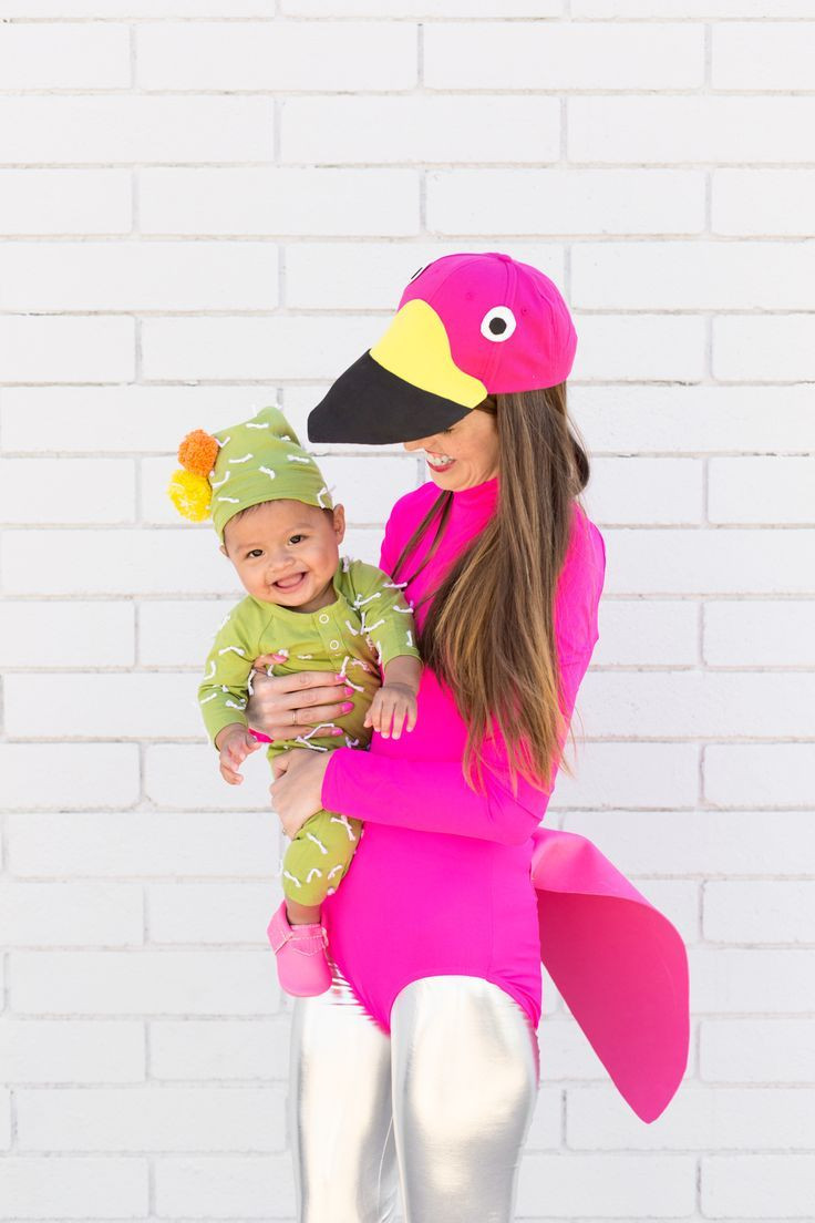 Flamingo Costume DIY
 Best 25 Flamingo costume ideas on Pinterest