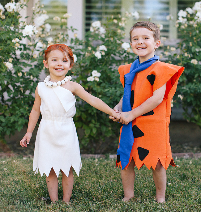 Flintstones Costumes DIY
 Fred And Wilma Flintstone Costume DIY