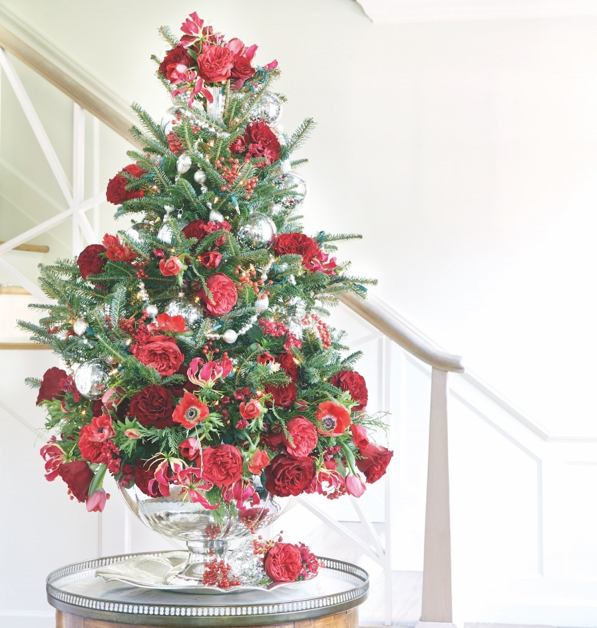 Flower Christmas Tree
 Party Ready Tabletop Christmas Tree