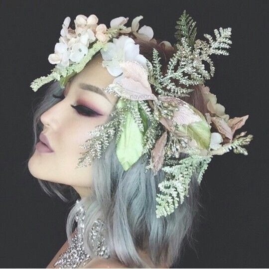 Flower Crown Halloween Costumes
 This Flower crown is amazing it s perfect for a fairy