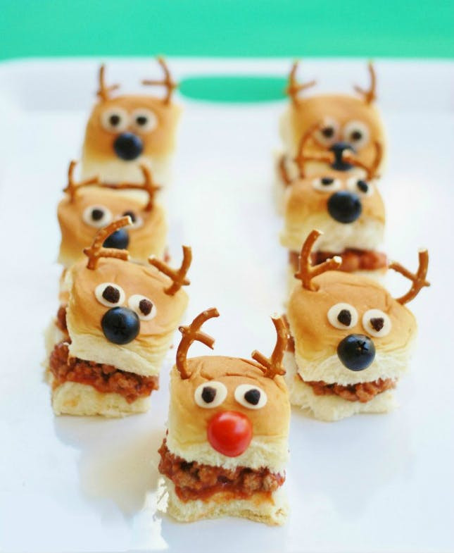 Food Ideas For A Christmas Party
 15 Christmas Party Food Ideas That Are Easy to Ho Ho Hold