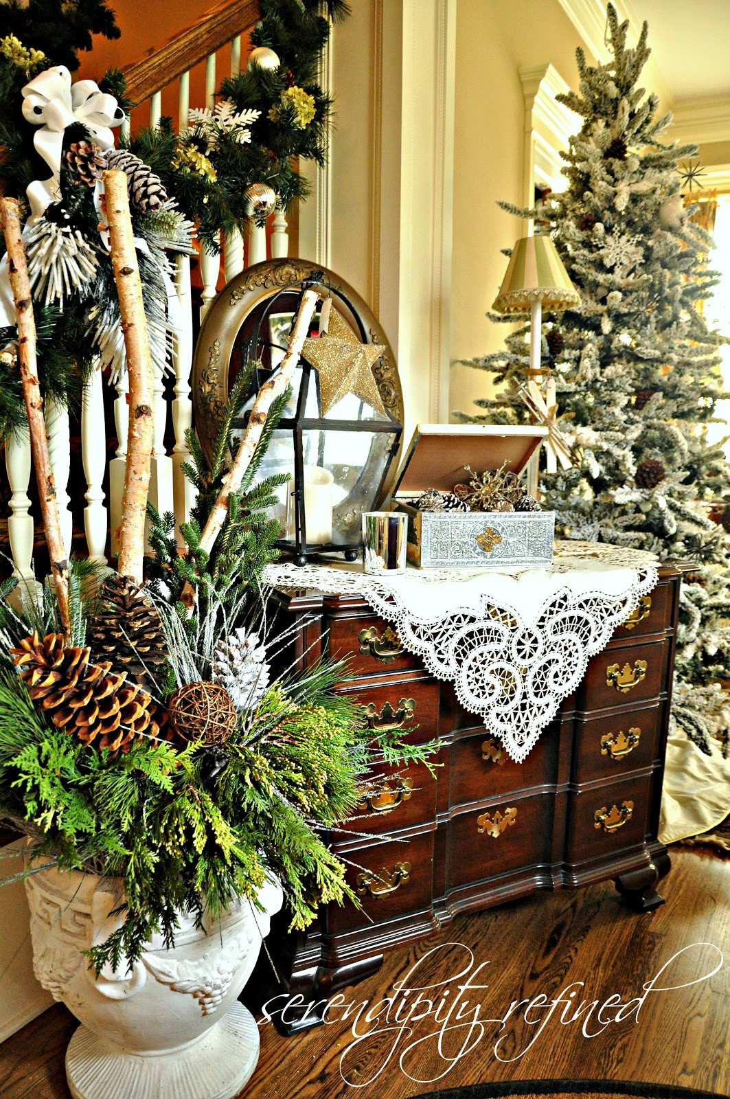 Foyer Christmas Decorating Ideas
 Serendipity Refined Blog 2012 Holiday House Walk Stop 19