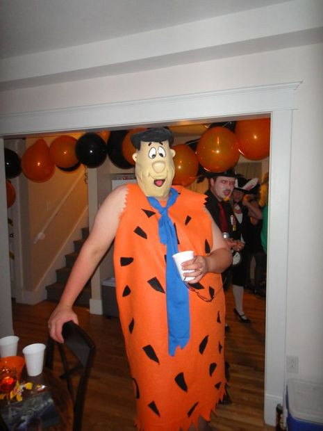 Fred Flintstone Costume DIY
 Fred Flintstone Costume