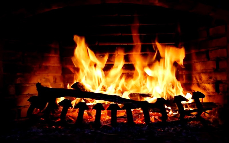 Free Christmas Fireplace Screensaver
 Fireplace Screensaver & Wallpaper HD with relaxing