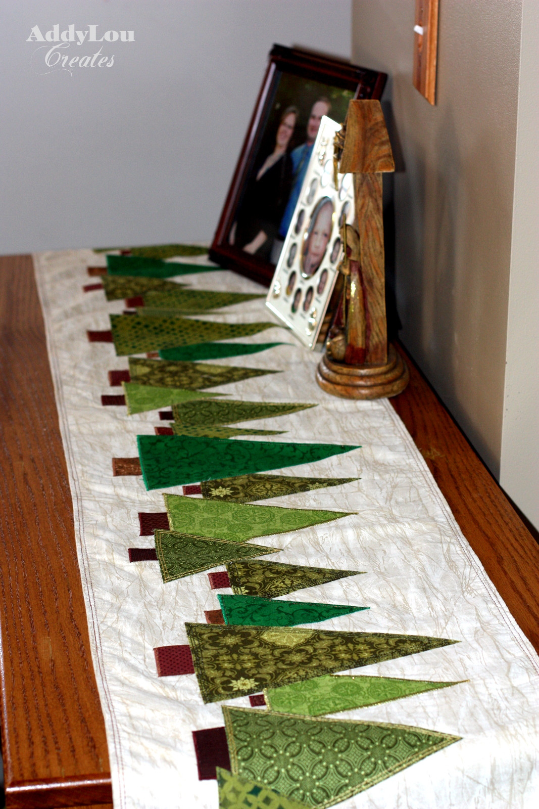 Free Christmas Table Runner Patterns
 Quilt Inspiration Free pattern day Christmas Table Runners