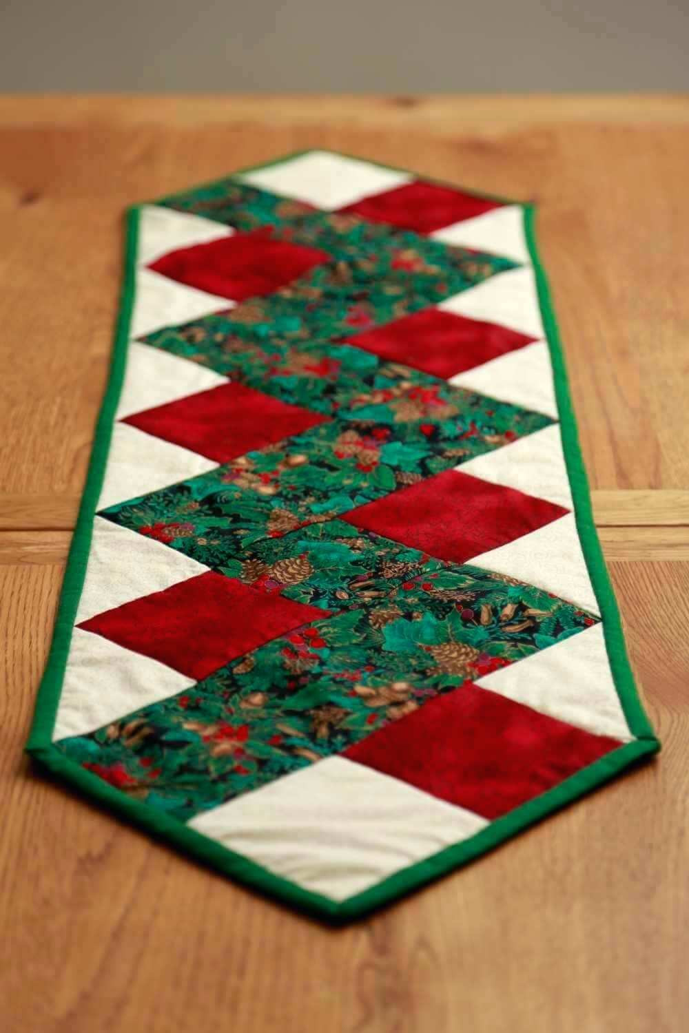 Free Christmas Table Runner Patterns
 A Handmade Christmas – Gift Ideas 12 of 12 – Tablerunners