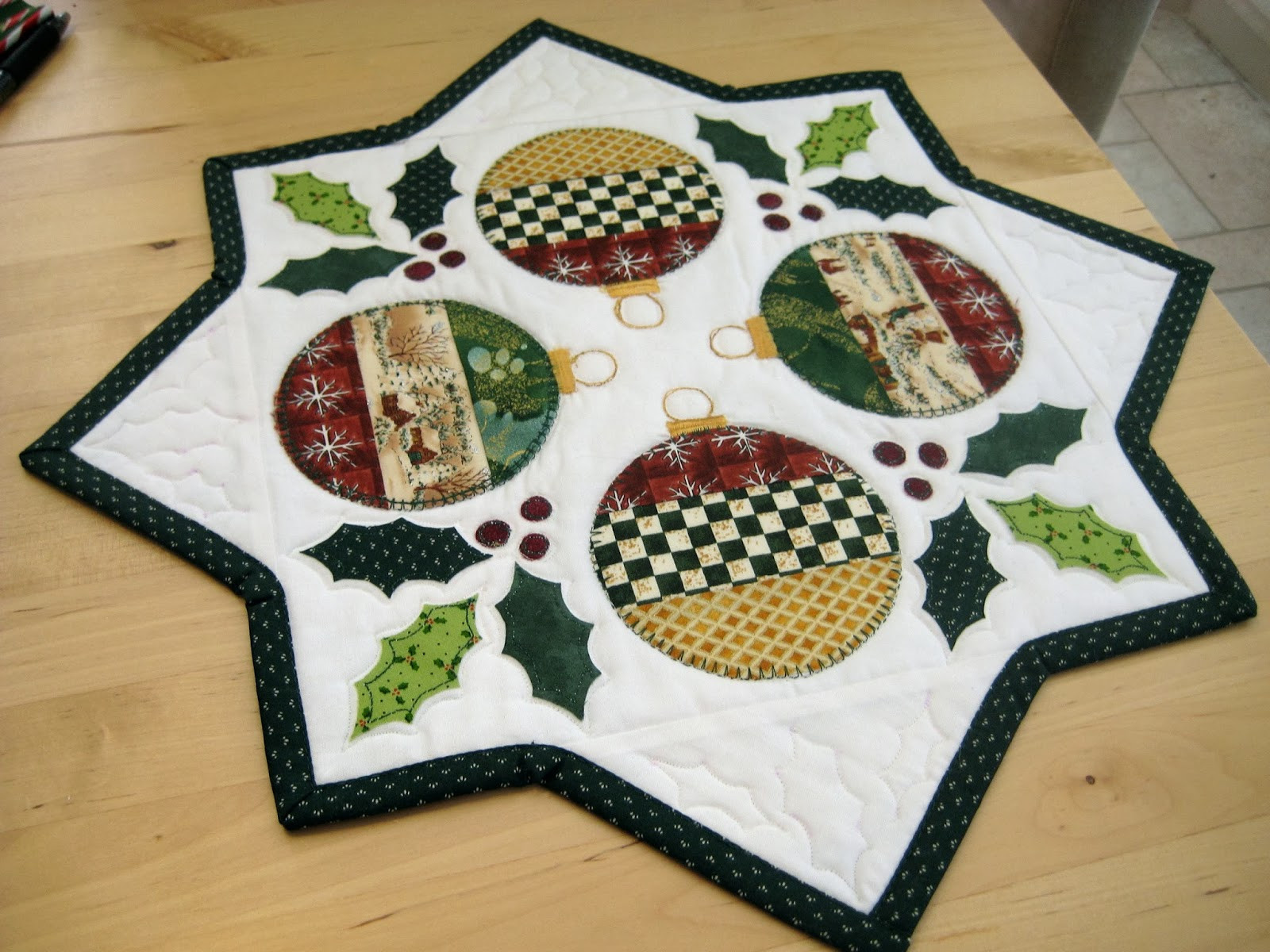 Free Christmas Table Runner Patterns
 Quilt Inspiration Free pattern day Christmas Table Runners