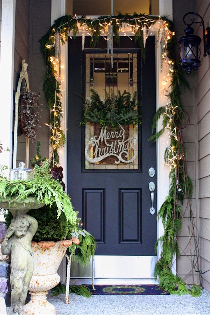 Front Porch Christmas Decor
 Christmas Ideas 2013 Christmas Front Door Entry and Porch