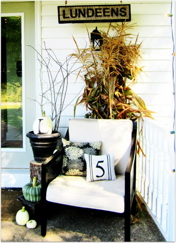 Front Porch Fall Decor Ideas
 25 Outdoor Fall Decor Ideas The Cottage Market