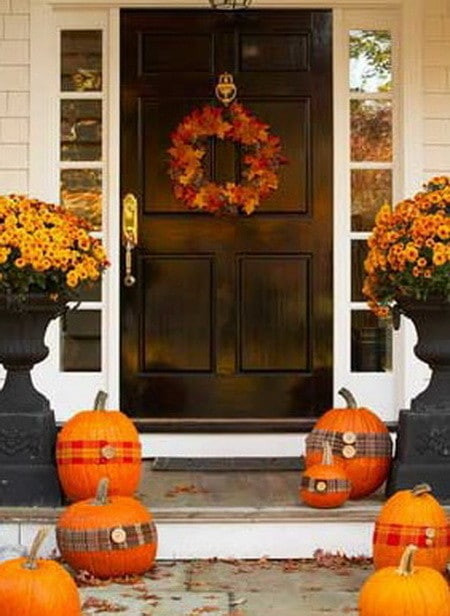 Front Porch Fall Decor Ideas
 33 Front Porch Decorating Ideas For Fall