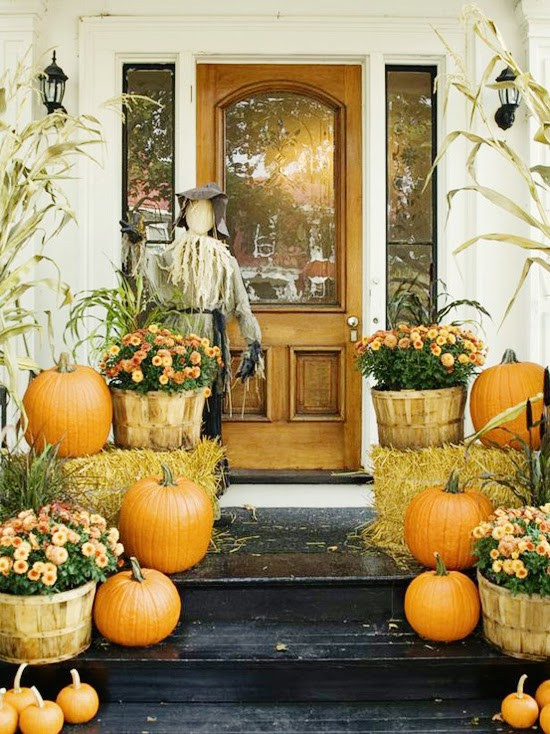Front Porch Fall Decor
 Life and Love Fall Front Porch Decoration Ideas