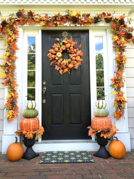 Front Porch Fall Decor
 Autumn Porch Decorating Idea s and