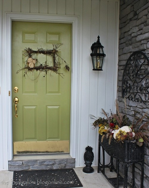 Front Porch Fall Decorating Ideas
 Fall decorating