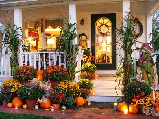 Front Porch Fall Decorating Pictures
 Still Woods Farmhouse A Wel ing Entryway for Your