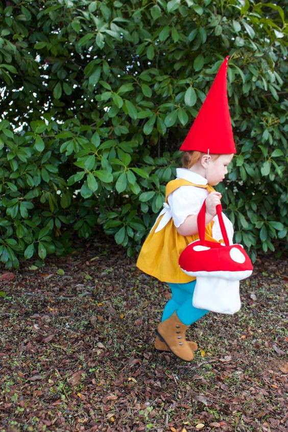 Garden Gnome Costume DIY
 Pinterest • De ideeëncatalogus voor iedereen