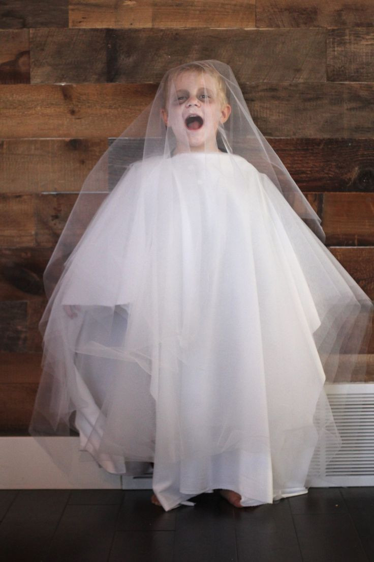 Ghost Costume DIY
 Best 25 Ghost costume kids ideas on Pinterest