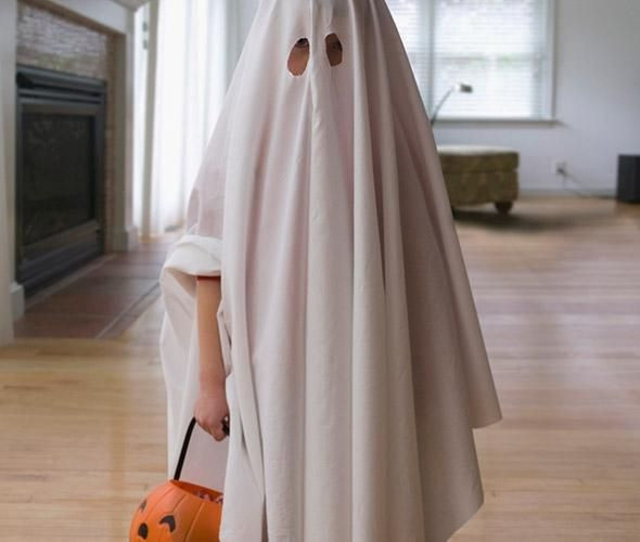 Ghost Costume DIY
 Best 25 Ghost costume kids ideas on Pinterest